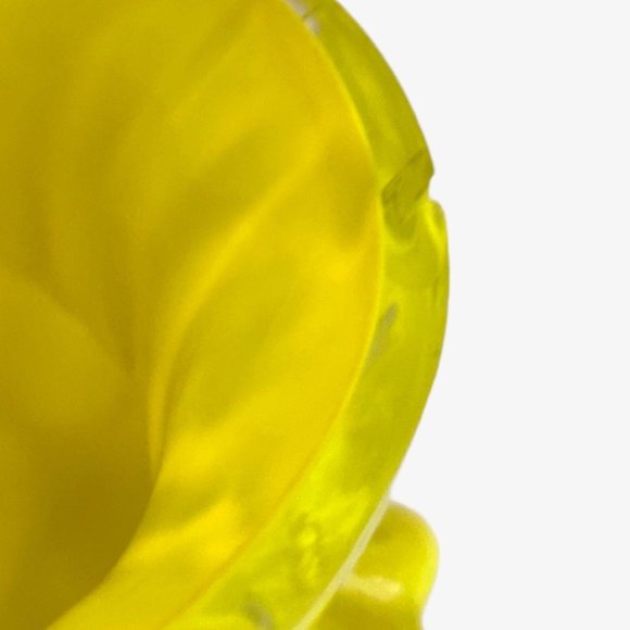 Vintage MCM Murano Lemon Yellow Glass Vase Cased Y - Picture 6 of 6